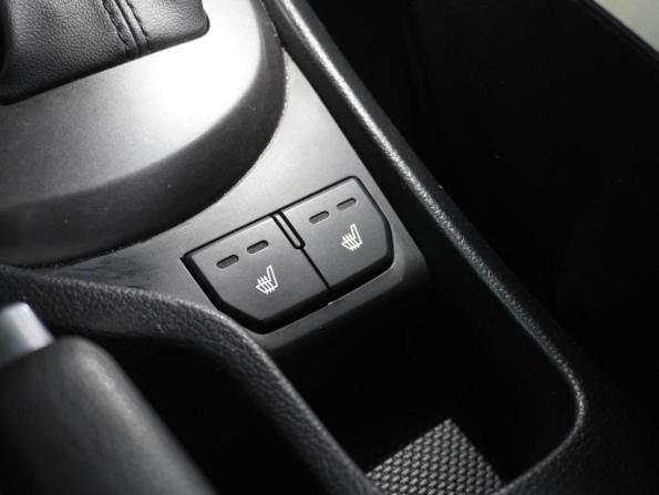 Kia Rio III Рестайлинг с пробегом 2016 года, цена 1 309 000 рублей, 93240 км, седан, Автокод Объявления