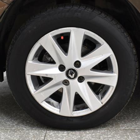 Renault Logan II Рестайлинг с пробегом 2018 года, цена 895 000 рублей, 98428 км, седан, Автокод Объявления
