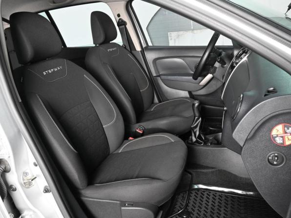 Renault Sandero II Рестайлинг с пробегом 2018 года, цена 1 269 000 рублей, 66474 км, хэтчбек, Автокод Объявления