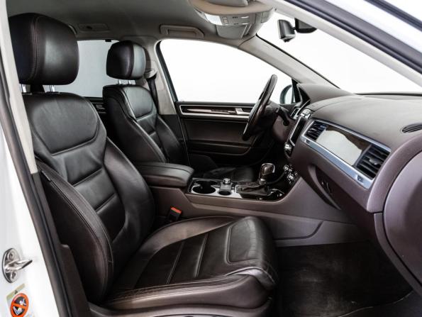 Volkswagen Touareg II с пробегом 2012 года, цена 1 699 000 рублей, 294054 км, внедорожник, Автокод Объявления