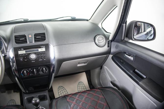 Suzuki SX4 I (Classic) Рестайлинг с пробегом 2014 года, цена 999 000 рублей, 247780 км, хэтчбек, Автокод Объявления