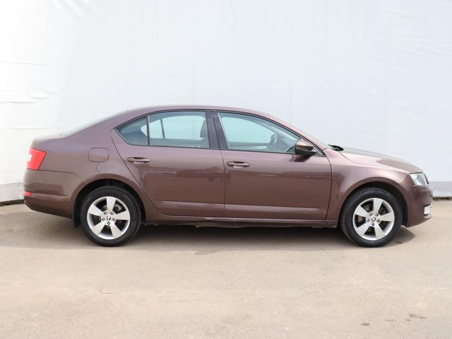 Skoda Octavia III (A7) Москва  - изображение 7