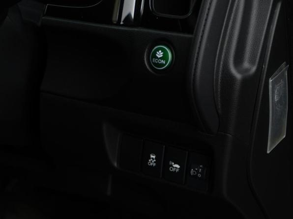 Honda Shuttle II с пробегом 2018 года, цена 1 545 055 рублей, 132296 км, универсал, Автокод Объявления