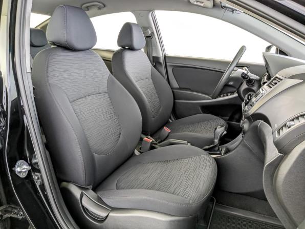 Hyundai Solaris I Рестайлинг с пробегом 2015 года, цена 1 145 000 рублей, 72454 км, седан, Автокод Объявления