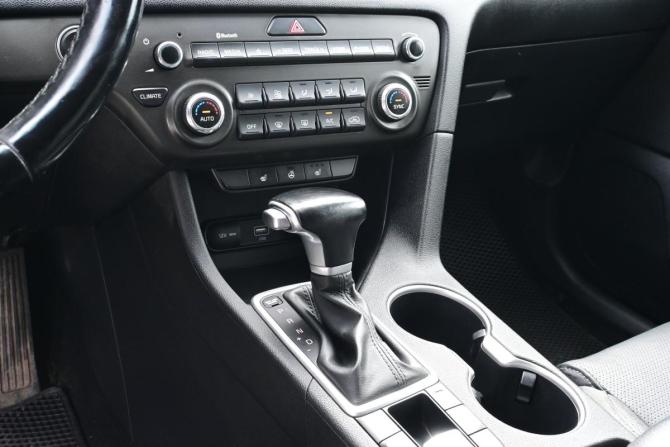 Kia Sportage IV Рестайлинг с пробегом 2019 года, цена 2 300 000 рублей, 130849 км, внедорожник, Автокод Объявления