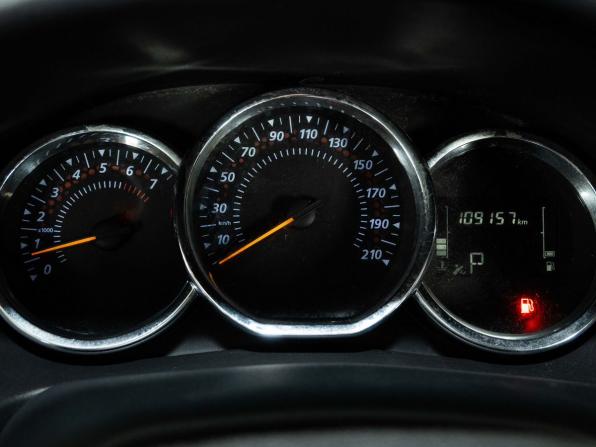Renault Logan II Рестайлинг с пробегом 2022 года, цена 1 262 000 рублей, 109156 км, седан, Автокод Объявления