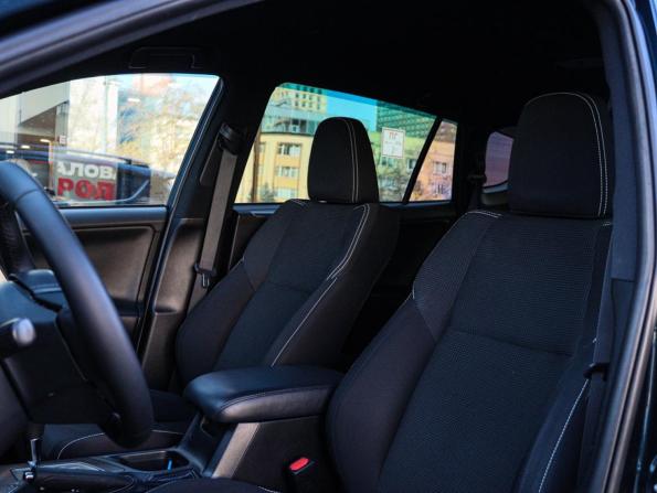 Toyota RAV4 IV (XA40) Рестайлинг с пробегом 2019 года, цена 2 670 000 рублей, 65557 км, внедорожник, Автокод Объявления
