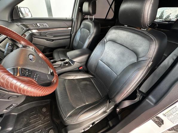 Ford Explorer V Рестайлинг с пробегом 2016 года, цена 1 895 000 рублей, 264974 км, внедорожник, Автокод Объявления