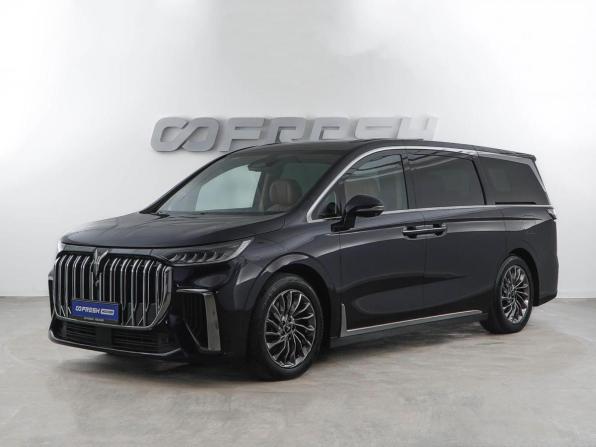 Voyah Dream I с пробегом 2023 года, цена 4 619 111 рублей, 52880 км, минивэн, Автокод Объявления