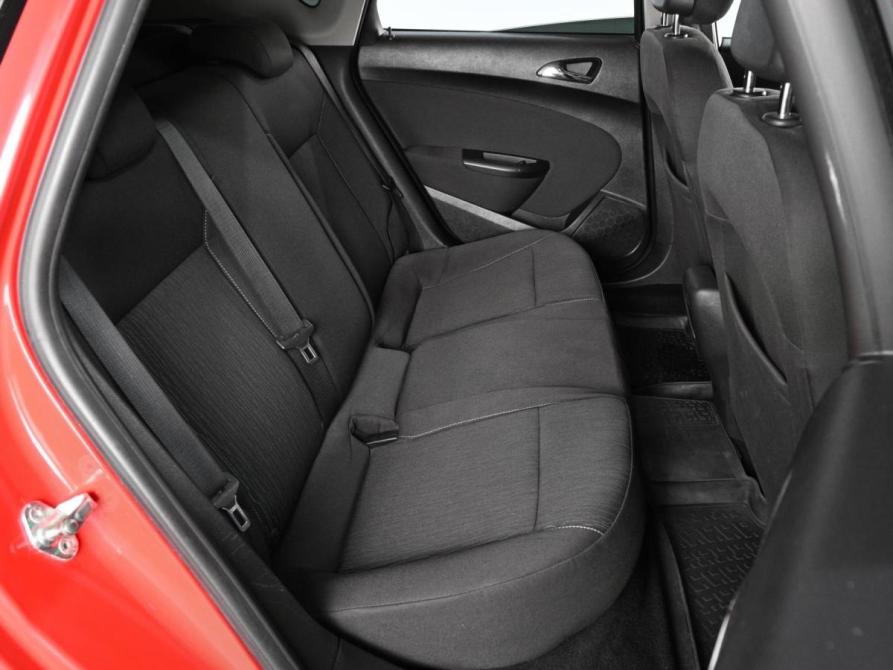 Opel Astra J Рестайлинг Ростов-на-Дону  - изображение 7