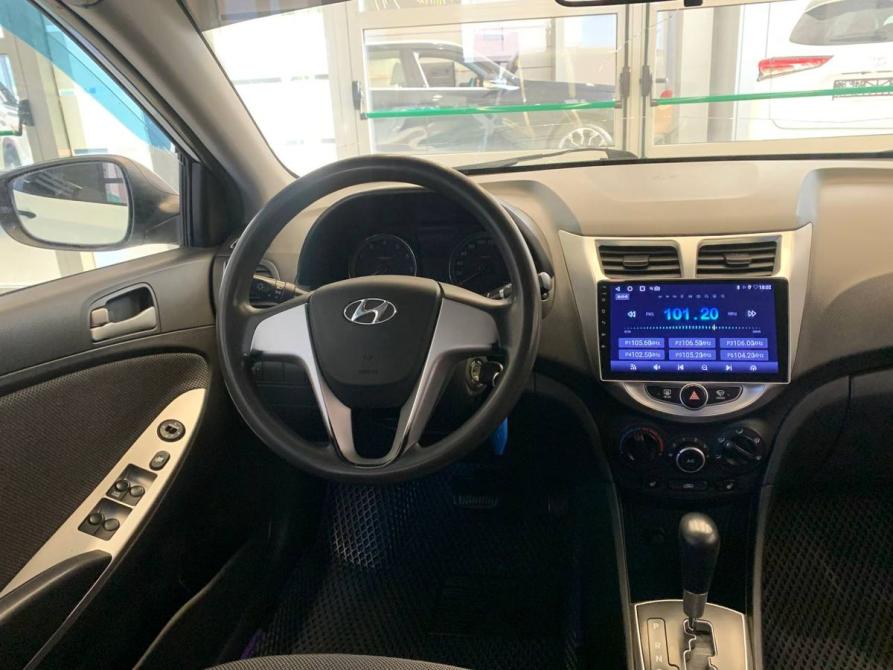 Hyundai Solaris I Челябинск  - изображение 8