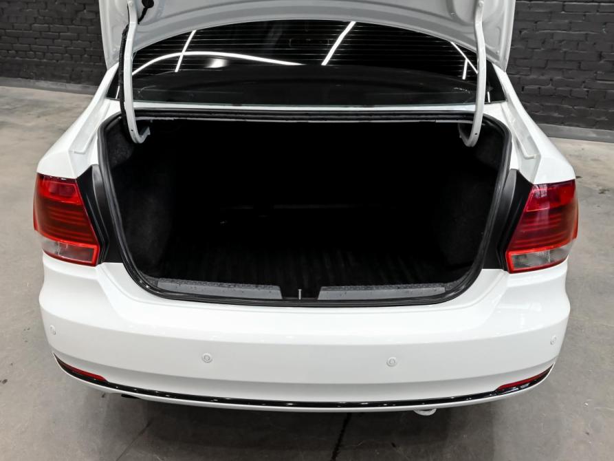 Volkswagen Polo V Рестайлинг Екатеринбург  - изображение 6