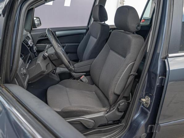 Opel Zafira B Рестайлинг с пробегом 2010 года, цена 669 000 рублей, 321914 км, компактвэн, Автокод Объявления
