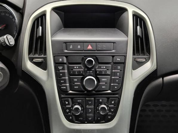 Opel Astra J Рестайлинг с пробегом 2012 года, цена 770 000 рублей, 198405 км, хэтчбек, Автокод Объявления
