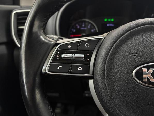 Kia Sportage IV Рестайлинг с пробегом 2019 года, цена 2 300 000 рублей, 108409 км, внедорожник, Автокод Объявления