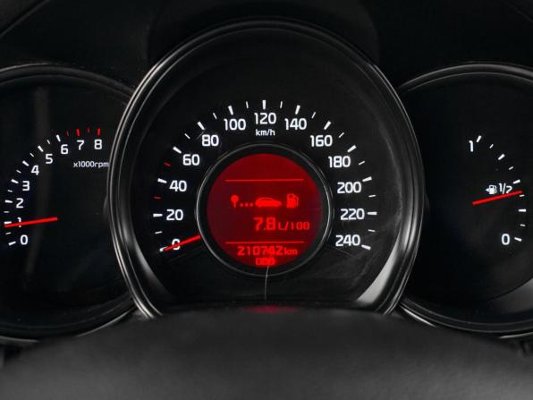 Kia Ceed II с пробегом 2014 года, цена 895 000 рублей, 210742 км, хэтчбек, Автокод Объявления