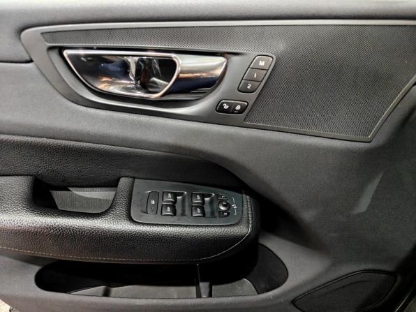 Volvo XC60 II с пробегом 2019 года, цена 3 420 000 рублей, 108800 км, внедорожник, Автокод Объявления