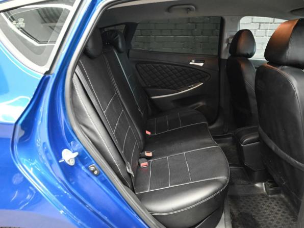 Hyundai Solaris I с пробегом 2014 года, цена 850 000 рублей, 142409 км, хэтчбек, Автокод Объявления