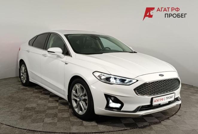 Ford Fusion (North America) II Рестайлинг с пробегом 2018 года, цена 1 335 000 рублей, 115000 км, седан, Автокод Объявления