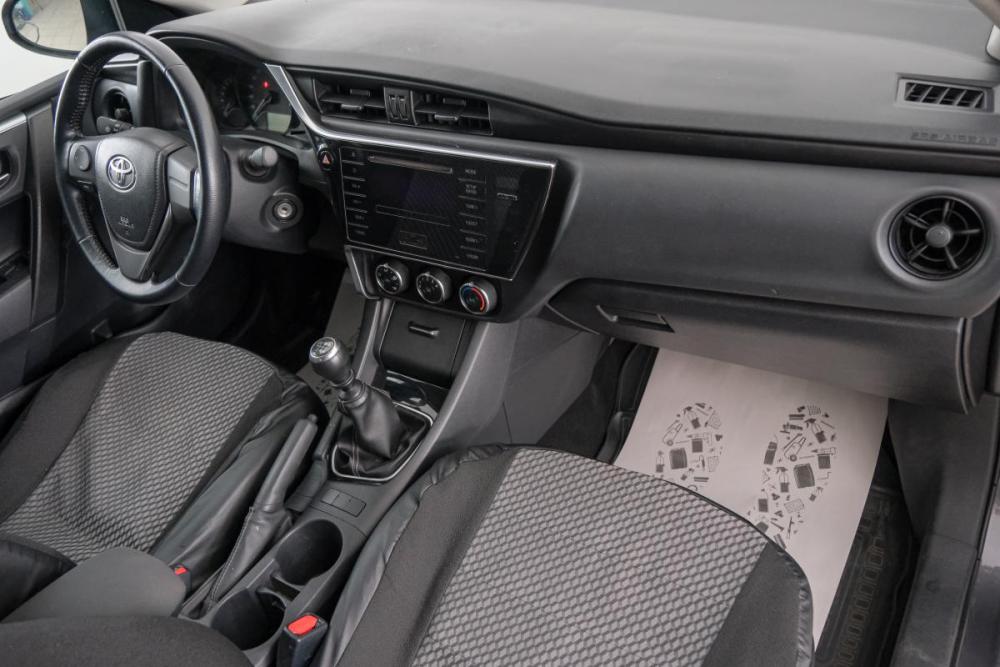 Toyota Corolla XI (E160 E170 E180) Рестайлинг 1 Красноярск  - изображение 13