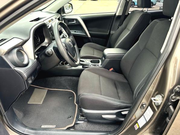 Toyota RAV4 IV (XA40) Рестайлинг с пробегом 2016 года, цена 2 100 000 рублей, 146606 км, внедорожник, Автокод Объявления