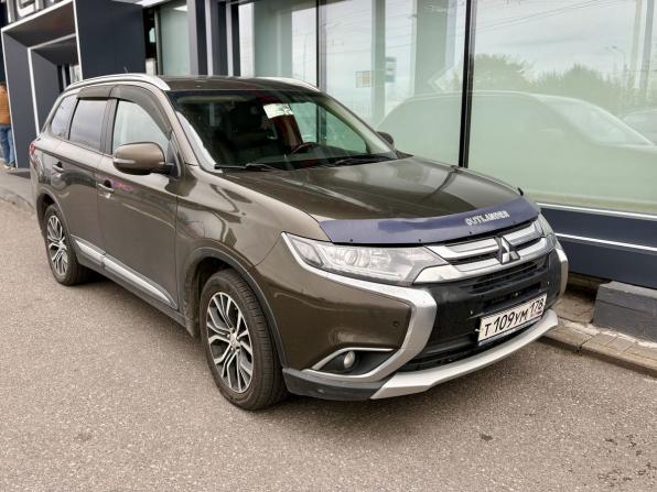 Mitsubishi Outlander III Рестайлинг 2 с пробегом 2016 года, цена 1 499 000 рублей, 173000 км, внедорожник, Автокод Объявления