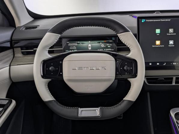 JETOUR DASHING I Рестайлинг с пробегом 2024 года, цена 2 370 000 рублей, 23370 км, внедорожник, Автокод Объявления