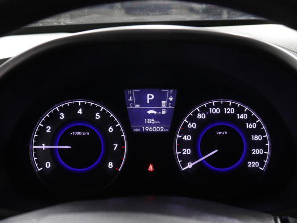 Hyundai Solaris I с пробегом 2013 года, цена 850 000 рублей, 196002 км, хэтчбек, Автокод Объявления