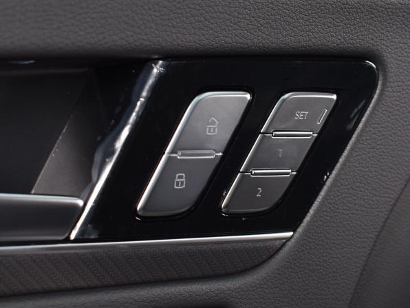 Audi Q5 II (FY) Рестайлинг с пробегом 2025 года, цена 5 594 995 рублей, 59 км, внедорожник, Автокод Объявления