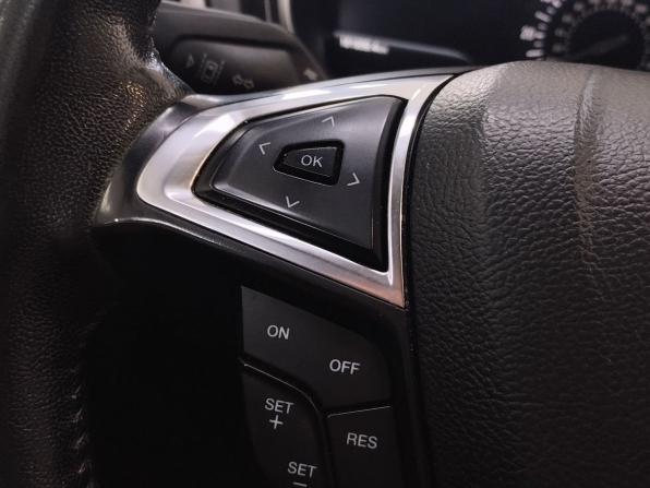 Ford Fusion (North America) II Рестайлинг с пробегом 2019 года, цена 1 330 000 рублей, 181938 км, седан, Автокод Объявления