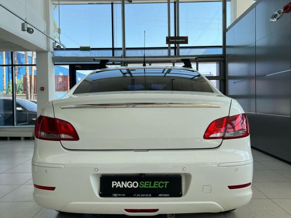 Peugeot 408 I с пробегом 2013 года, цена 559 000 рублей, 196323 км, седан, Автокод Объявления