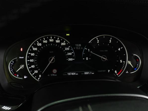 BMW 5 серии VII (G30/G31/G38) с пробегом 2017 года, цена 2 789 000 рублей, 197404 км, седан, Автокод Объявления