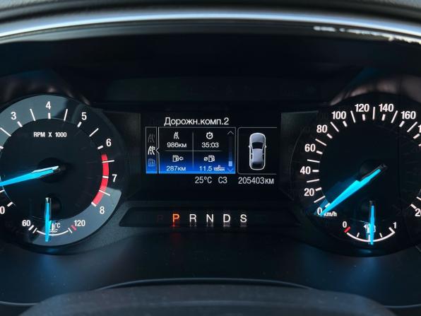 Ford Mondeo V с пробегом 2015 года, цена 1 240 000 рублей, 205402 км, седан, Автокод Объявления