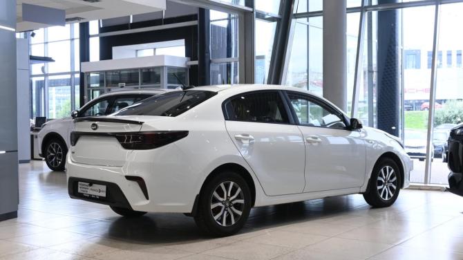 Kia Rio IV с пробегом 2018 года, цена 1 220 000 рублей, 175000 км, седан, Автокод Объявления