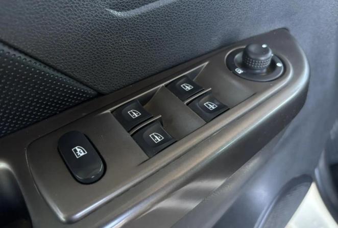 Renault Kaptur I с пробегом 2018 года, цена 1 499 000 рублей, 179801 км, внедорожник, Автокод Объявления