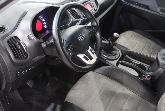 Kia Sportage III с пробегом 2012 года, цена 1 250 000 рублей, 232034 км, внедорожник, Автокод Объявления
