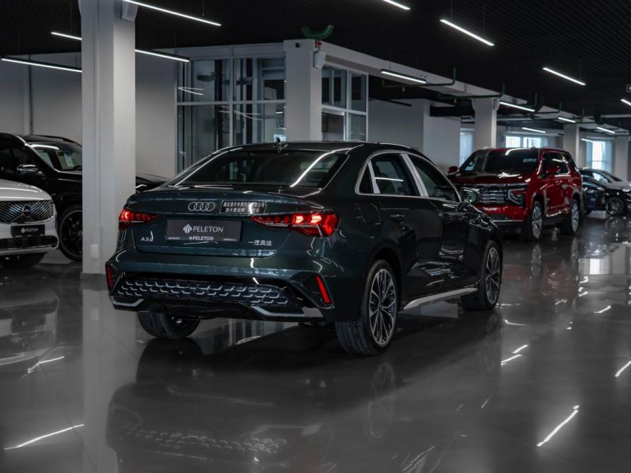 Audi A3 IV (8Y) Рестайлинг Москва  - изображение 5