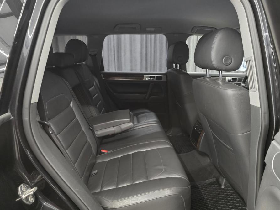 Volkswagen Touareg I Рестайлинг Красноярск  - изображение 14