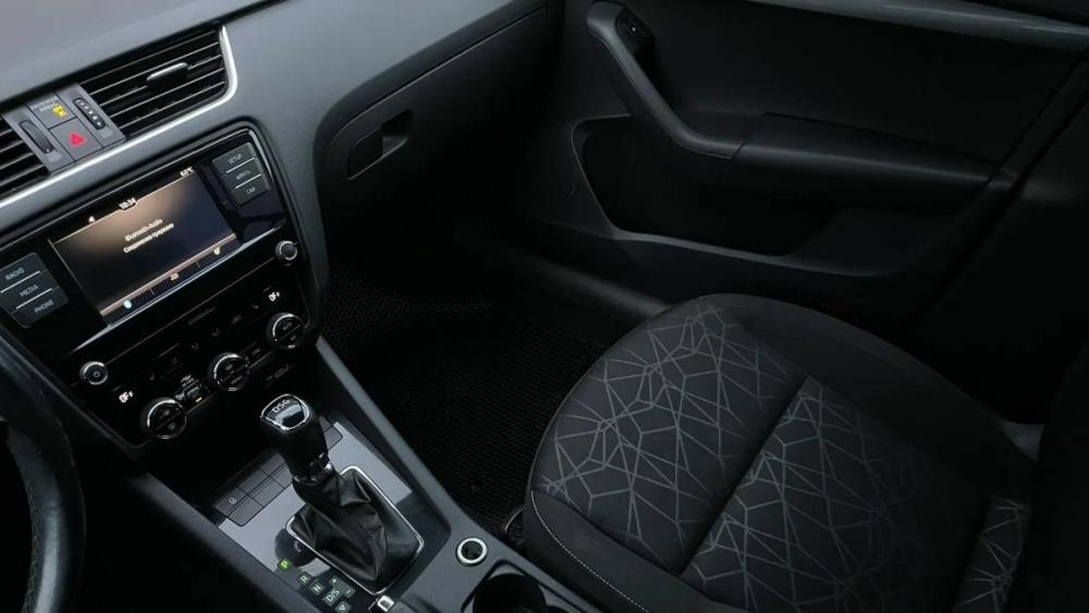 Skoda Octavia III (A7) Рестайлинг Оренбург  - изображение 12