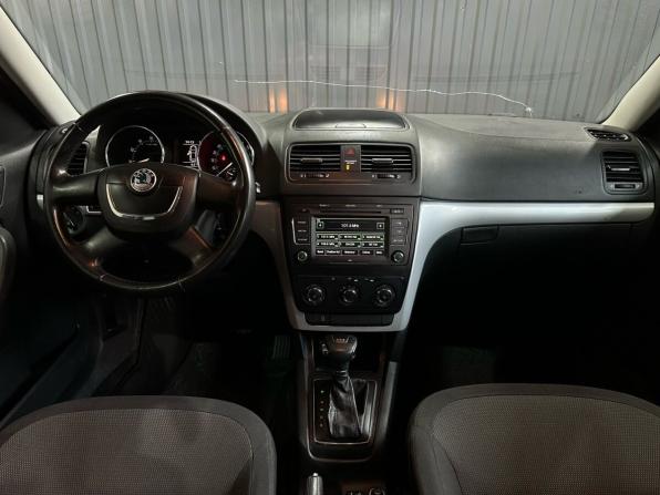 Skoda Yeti I с пробегом 2010 года, цена 609 900 рублей, 198000 км, внедорожник, Автокод Объявления