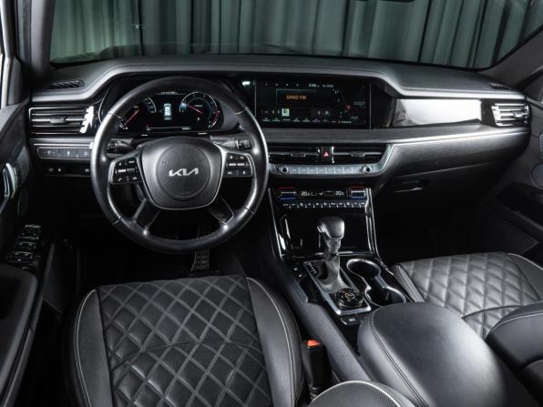 Kia Mohave I Рестайлинг 2 с пробегом 2022 года, цена 6 150 000 рублей, 38499 км, внедорожник, Автокод Объявления