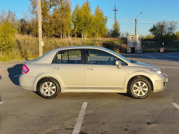 Nissan Tiida I Рестайлинг с пробегом 2010 года, цена 707 000 рублей, 194155 км, седан, Автокод Объявления