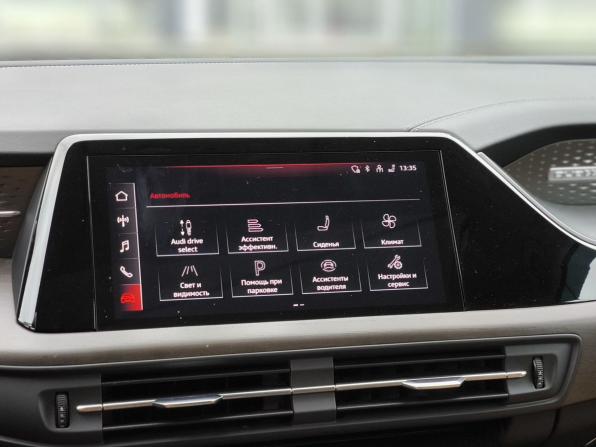 Audi Q6 с пробегом 2024 года, цена 6 800 000 рублей, 25659 км, внедорожник, Автокод Объявления