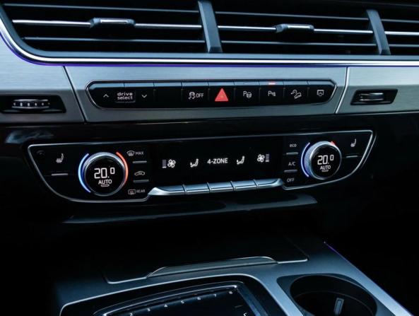Audi Q7 II (4M) с пробегом 2018 года, цена 4 067 415 рублей, 148337 км, внедорожник, Автокод Объявления