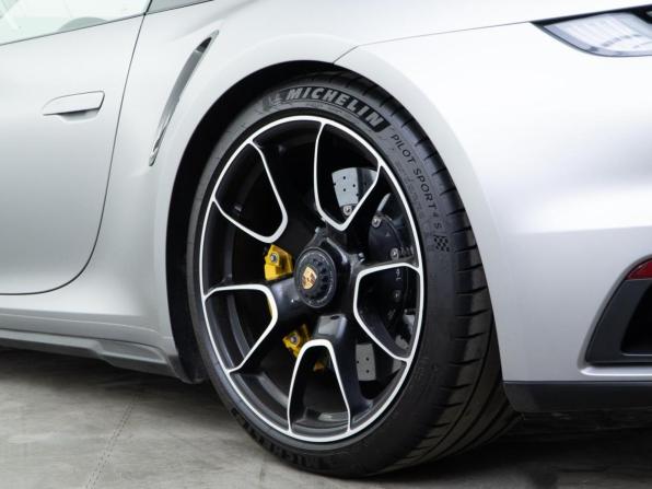 Porsche 911 VIII (992) с пробегом 2020 года, цена 21 970 055 рублей, 26727 км, купе, Автокод Объявления