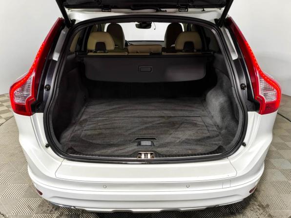 Volvo XC60 I Рестайлинг с пробегом 2015 года, цена 1 697 860 рублей, 259626 км, внедорожник, Автокод Объявления