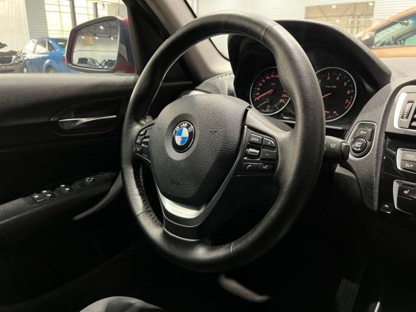 BMW 1 серии II (F20/F21) Рестайлинг 2 с пробегом 2017 года, цена 1 680 000 рублей, 117268 км, хэтчбек, Автокод Объявления