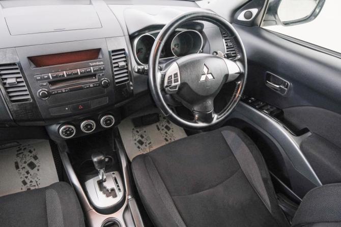 Mitsubishi Outlander II с пробегом 2008 года, цена 1 199 000 рублей, 161000 км, внедорожник, Автокод Объявления