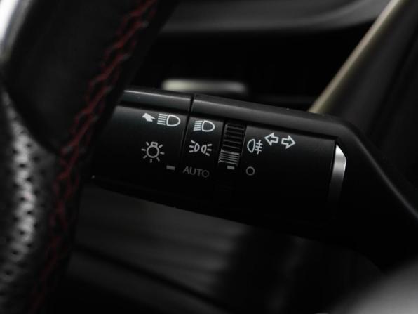 Lexus ES VII с пробегом 2018 года, цена 4 499 000 рублей, 107886 км, седан, Автокод Объявления