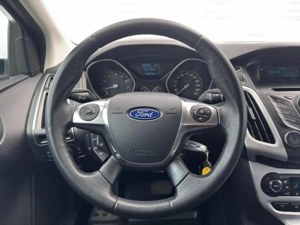 Ford Focus III с пробегом 2012 года, цена 888 000 рублей, 236970 км, седан, Автокод Объявления